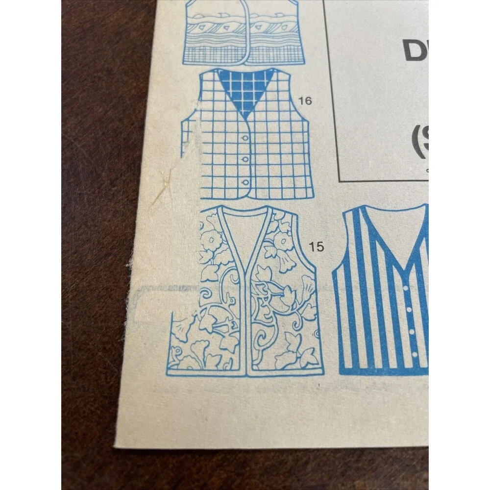 Family CIrcle SImplicity Full SIze Pattern 20 DIfferent Tops Uncut 1981
